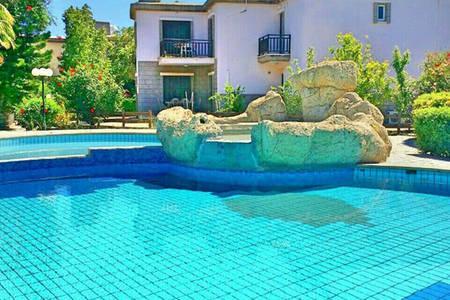 Larnaka Beach House 3 Екстериор снимка