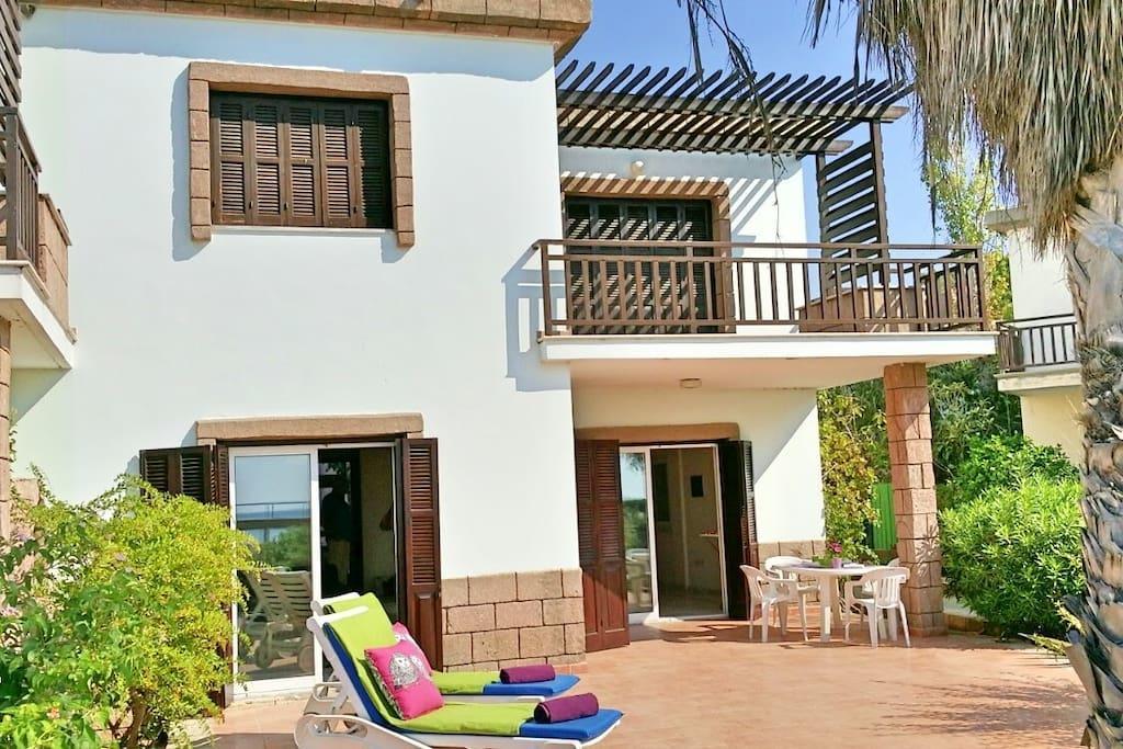 Larnaka Beach House 3 Екстериор снимка
