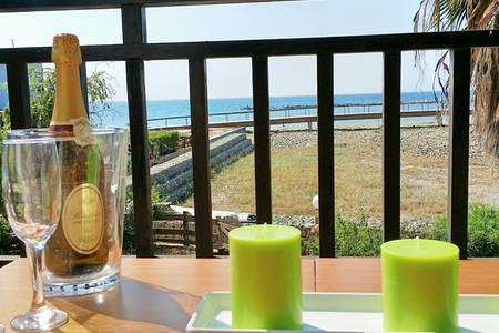 Larnaka Beach House 3 Екстериор снимка